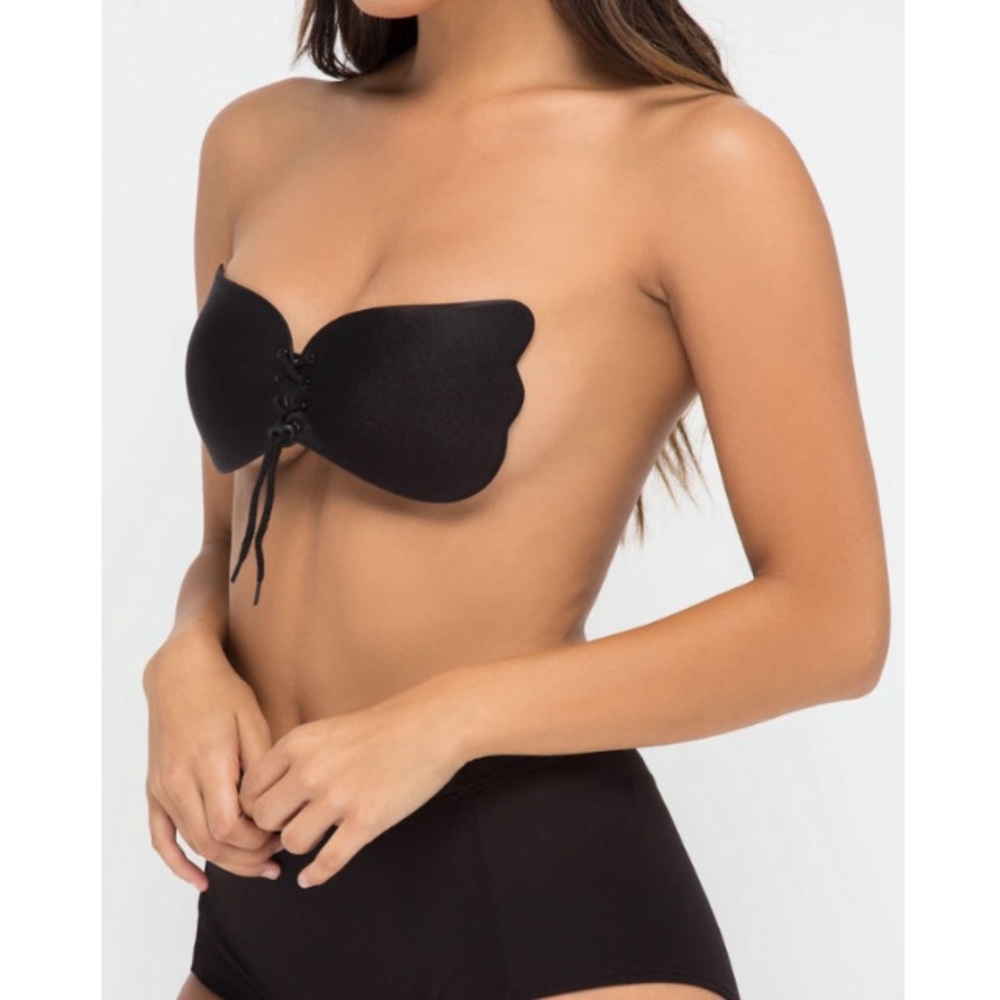 $8❤️1 Brand New Backless, Lace Up Adhesive Bra